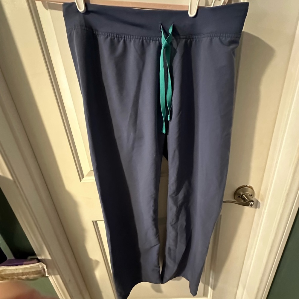 Figs scrubs bottoms